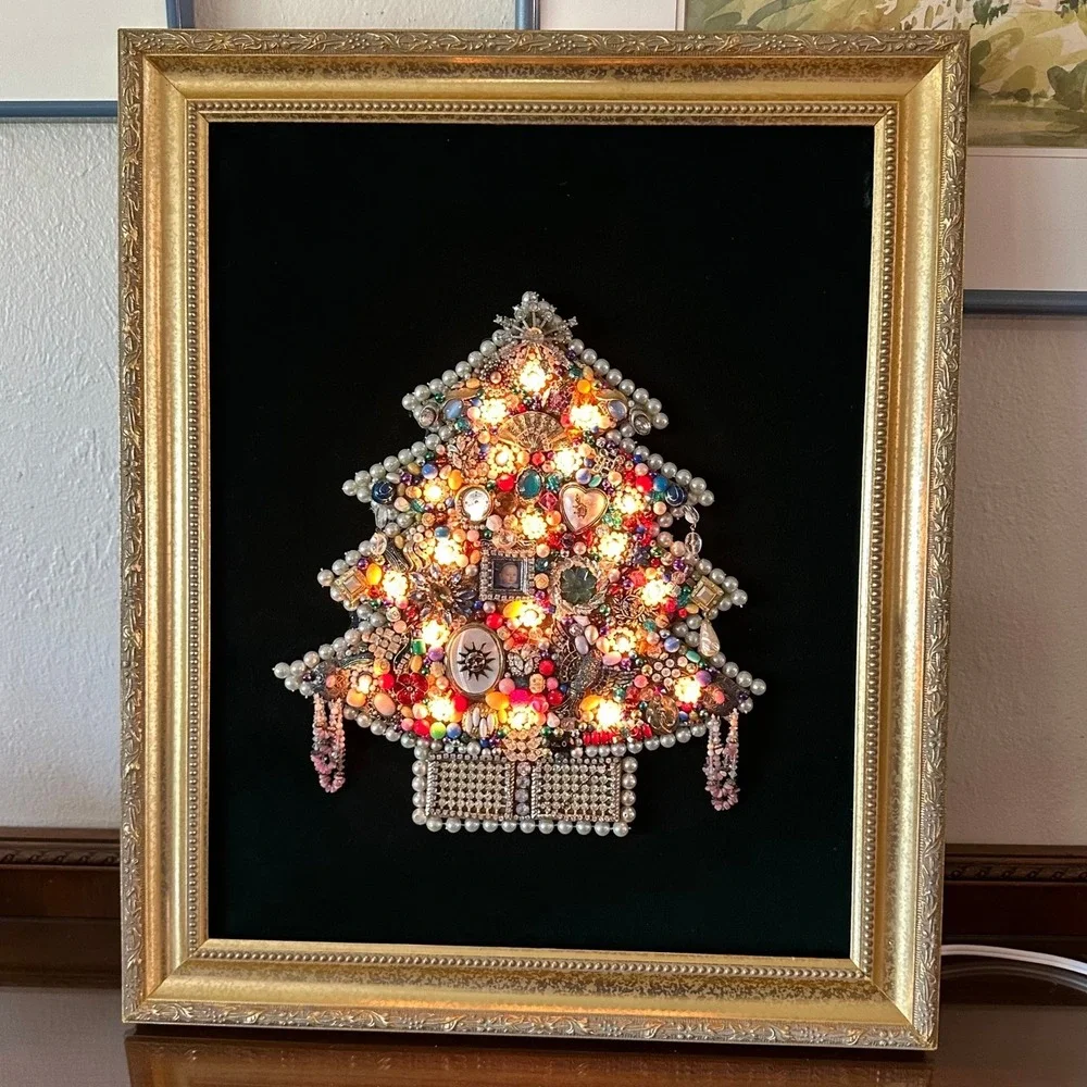 Vintage Costume Jewelry Christmas Tree Lighted Wall Art Gold Frame 24x20